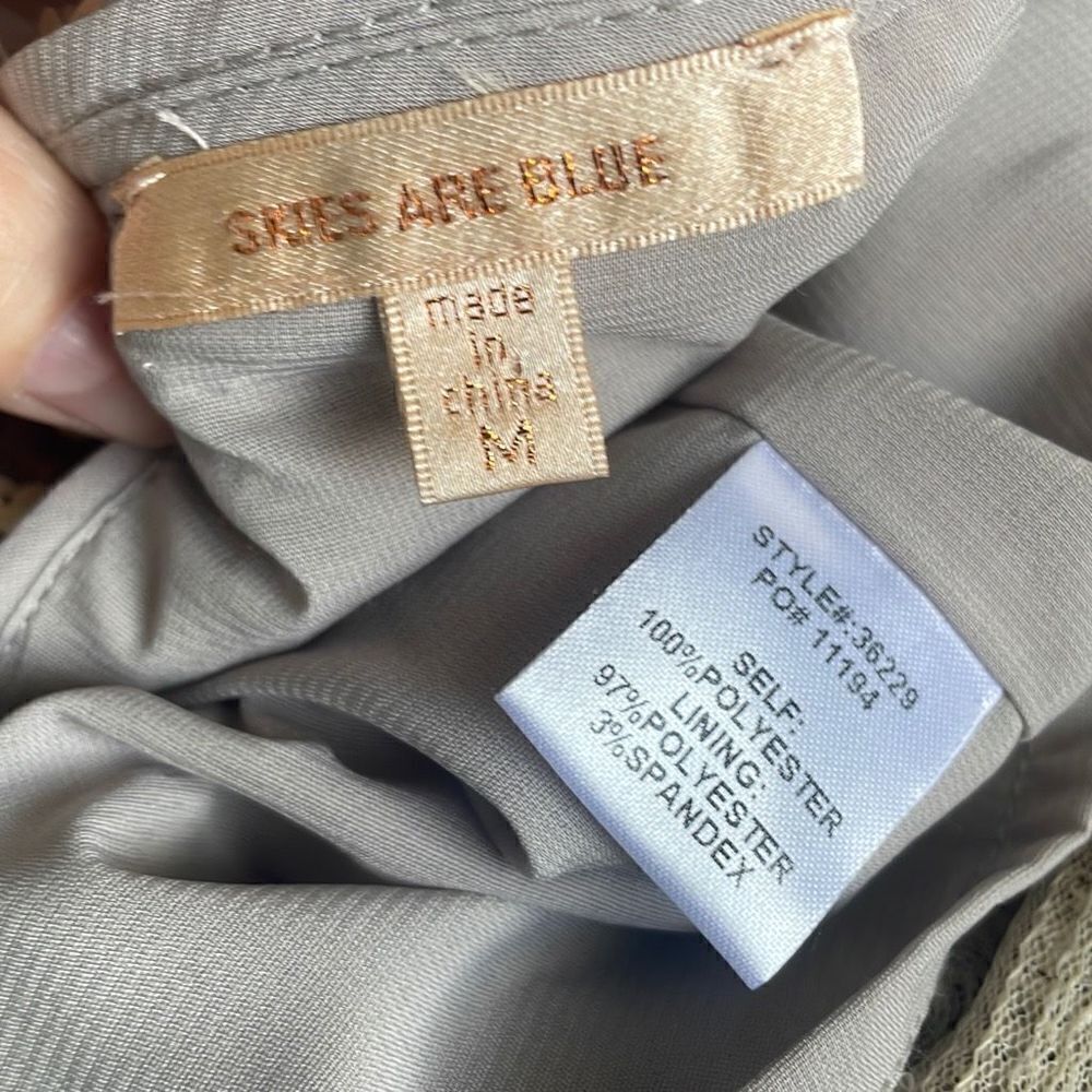 Skies Are Blue Gold Paillette Sequin Half Sleeve Top sz M - Picture 7 of 8